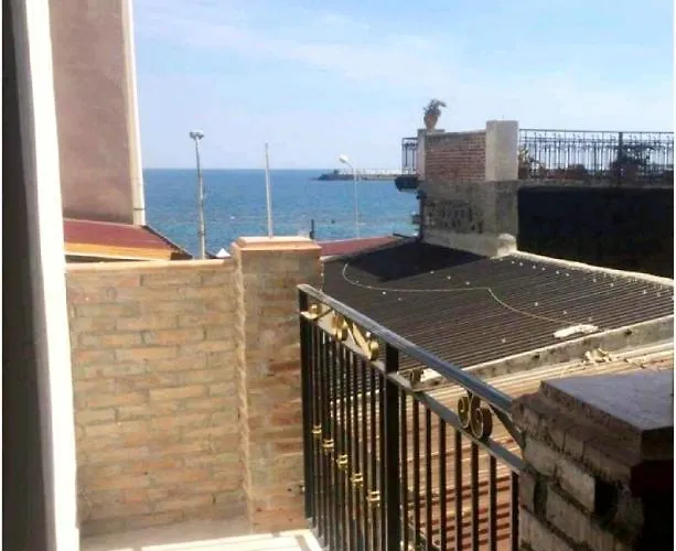 Gæstehus Da Marco&mary Giardini Naxos